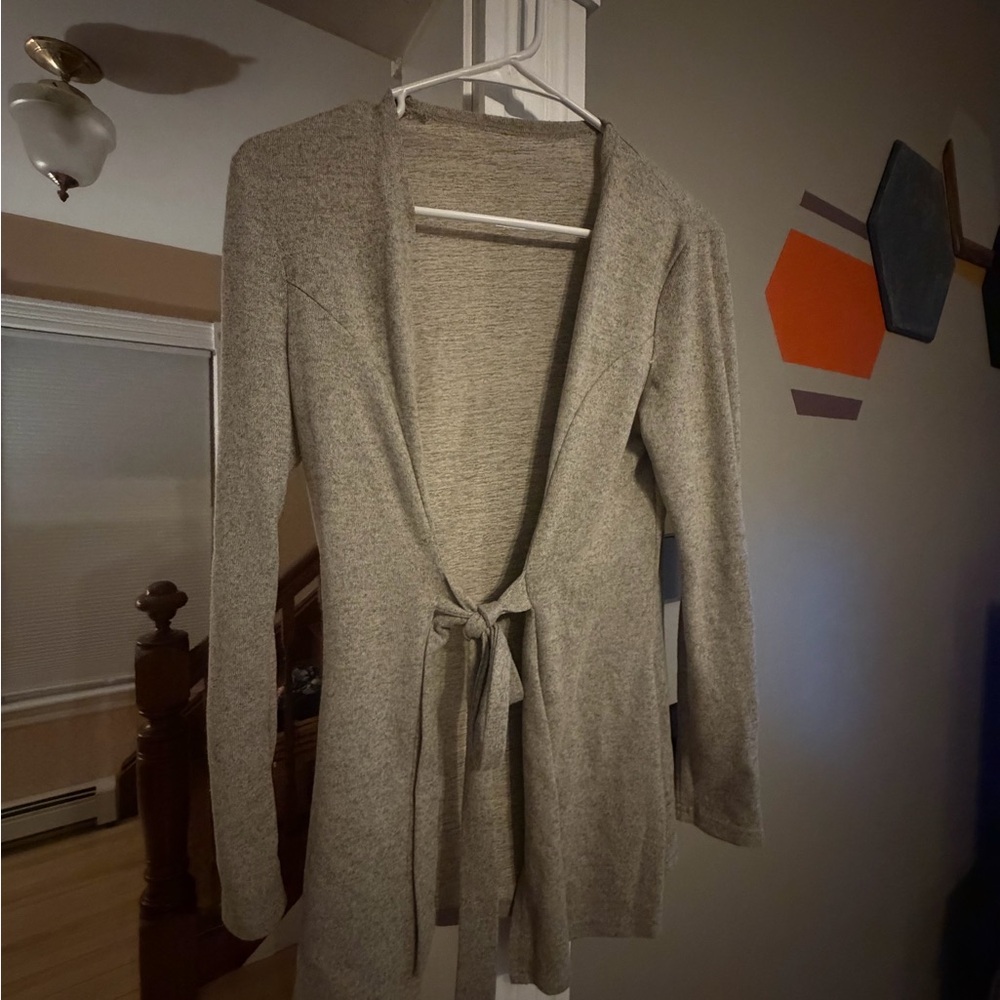 Elegant Tie-Front Cardigan - Tan